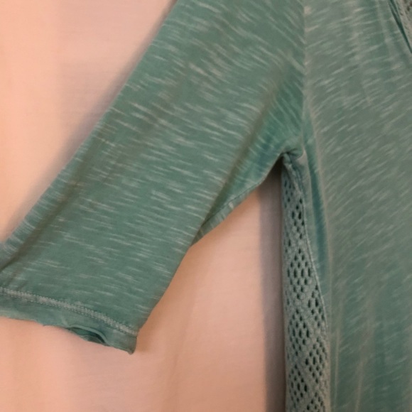 LUCKY BRAND Heathered Teal Top | Crochet Back | S - Picture 3 of 8